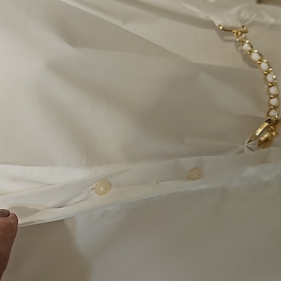 Lauren Ralph Lauren white cotton button down with chain - Picture 5 of 9